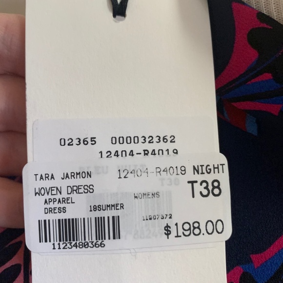 Woven Dress - Picture 5 of 7